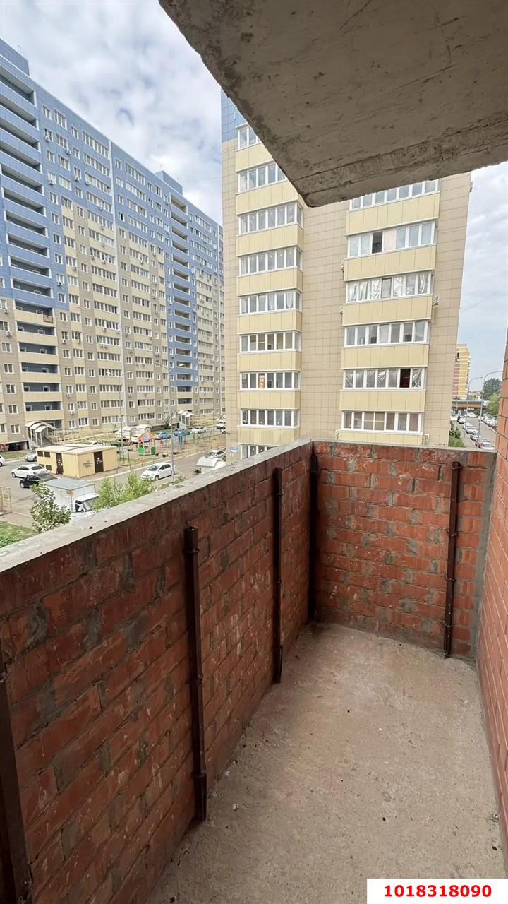Фото №10: 1-комнатная квартира 38&nbsp;м², 3/12&nbsp;эт. - Краснодар, Прикубанский внутригородской округ, мкр. Музыкальный, ул. имени Сергея Есенина, 127/2