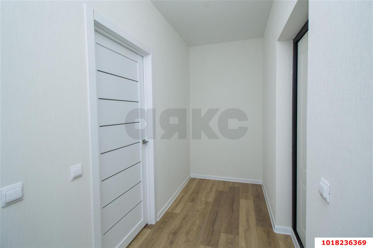 Фото №6: 1-комнатная квартира 39&nbsp;м², 5/9&nbsp;эт. - Краснодар, Прикубанский внутригородской округ, мкр. жилой комплекс Новые Сезоны, ул. Скандинавская, 1сА
