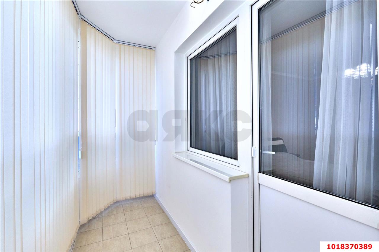 Фото №7: 1-комнатная квартира 57&nbsp;м², 10/17&nbsp;эт. - Краснодар, Западный внутригородской округ, мкр. Центральный, ул. Кубанская набережная, 37/10