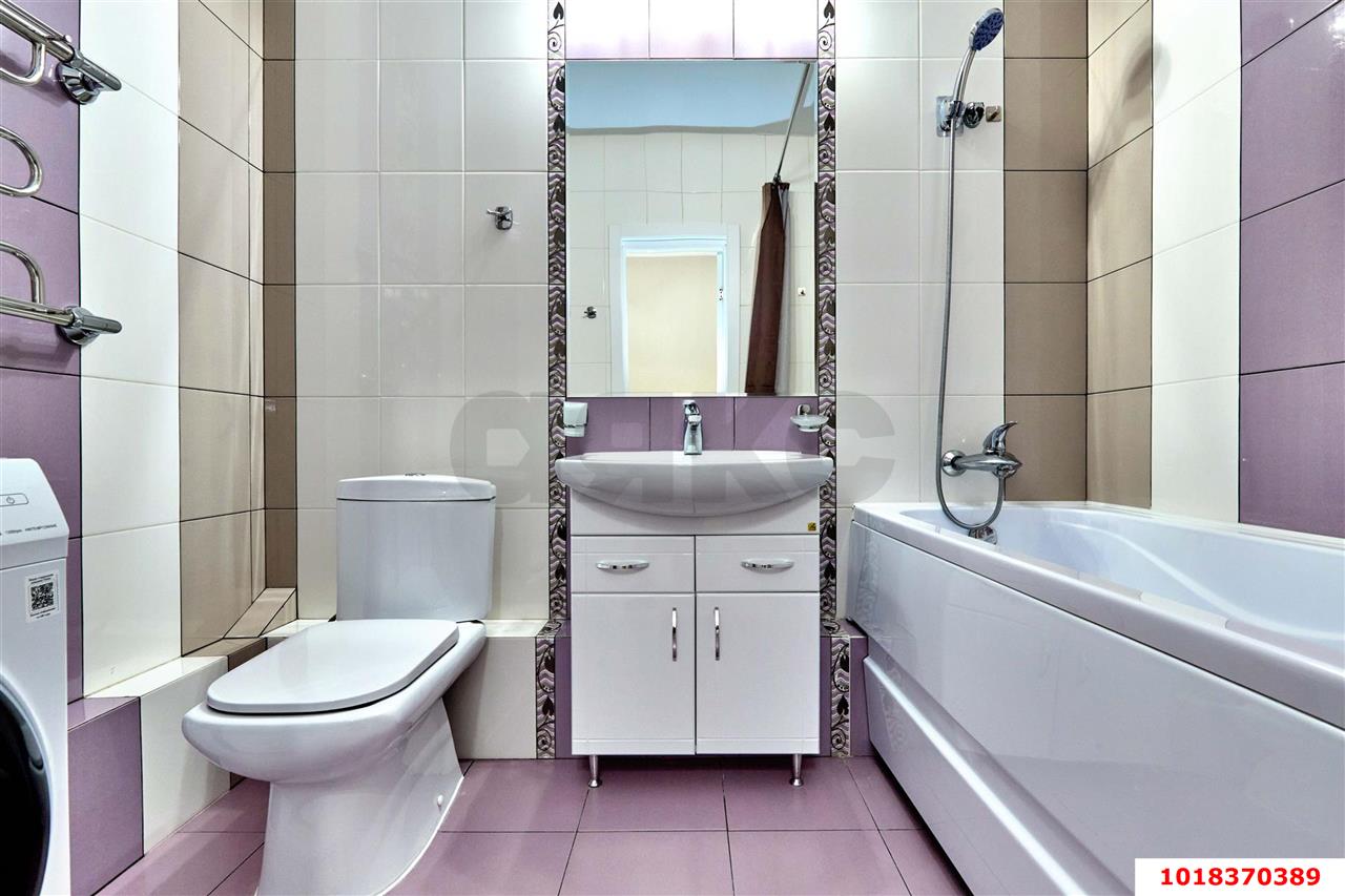 Фото №9: 1-комнатная квартира 57&nbsp;м², 10/17&nbsp;эт. - Краснодар, Западный внутригородской округ, мкр. Центральный, ул. Кубанская набережная, 37/10