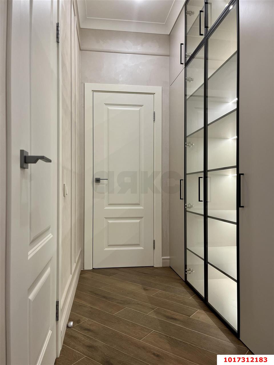 Фото №5: 3-комнатная квартира 73&nbsp;м², 2/5&nbsp;эт. - Краснодар, мкр. Центральный внутригородской округ, ул. Красная, 204