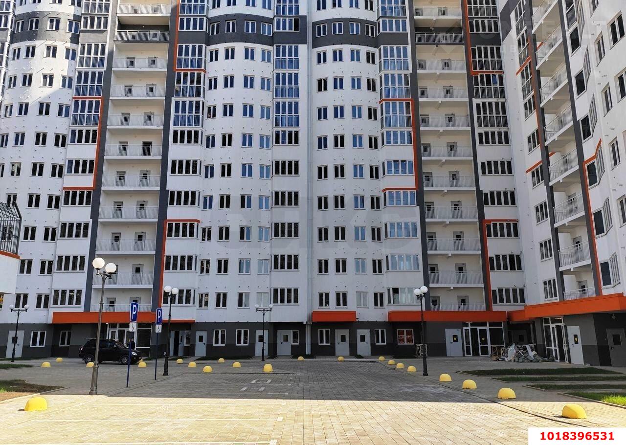 Фото №1: 1-комнатная квартира 42&nbsp;м², 7/20&nbsp;эт. - Краснодар, Карасунский внутригородской округ, Хлопчато-бумажный Комбинат, мкр. ЖК Альфа, ул. Уральская, 100