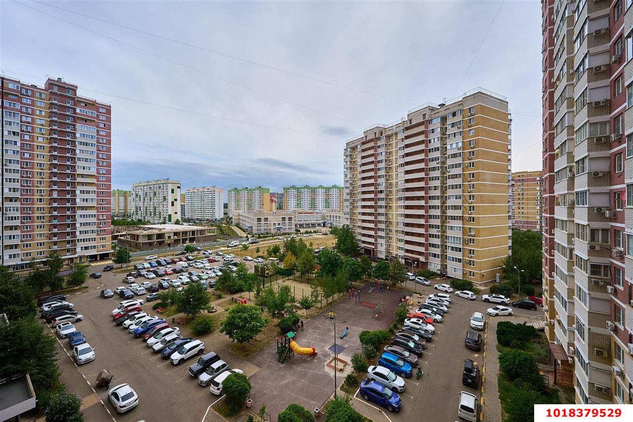 Фото №7: 2-комнатная квартира 67&nbsp;м², 10/23&nbsp;эт. - Краснодар, Карасунский внутригородской округ, мкр. Почтовый, пр-кт имени писателя Знаменского, 20