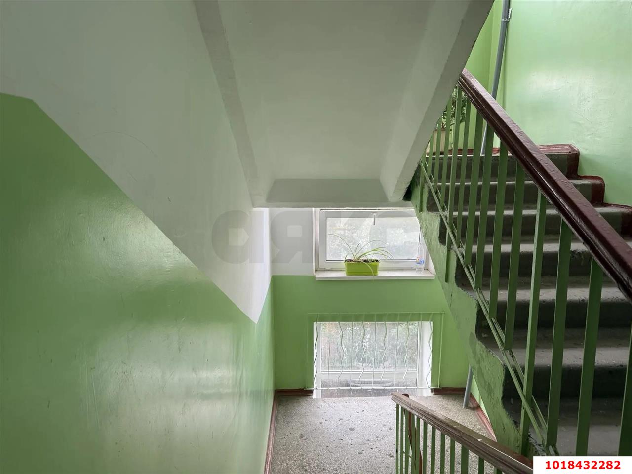 Фото №12: 2-комнатная квартира 42&nbsp;м², 5/5&nbsp;эт. - Краснодар, Центральный внутригородской округ, Покровка, мкр. Центральный, ул. Володарского, 10А