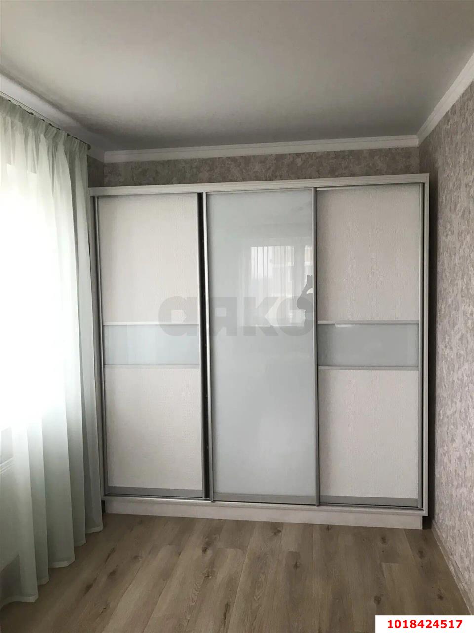 Фото №5: 1-комнатная квартира 43&nbsp;м², 6/8&nbsp;эт. - Краснодар, Прикубанский внутригородской округ, Славянский, мкр. Светлоград, ул. Красных Партизан, 1/4к12