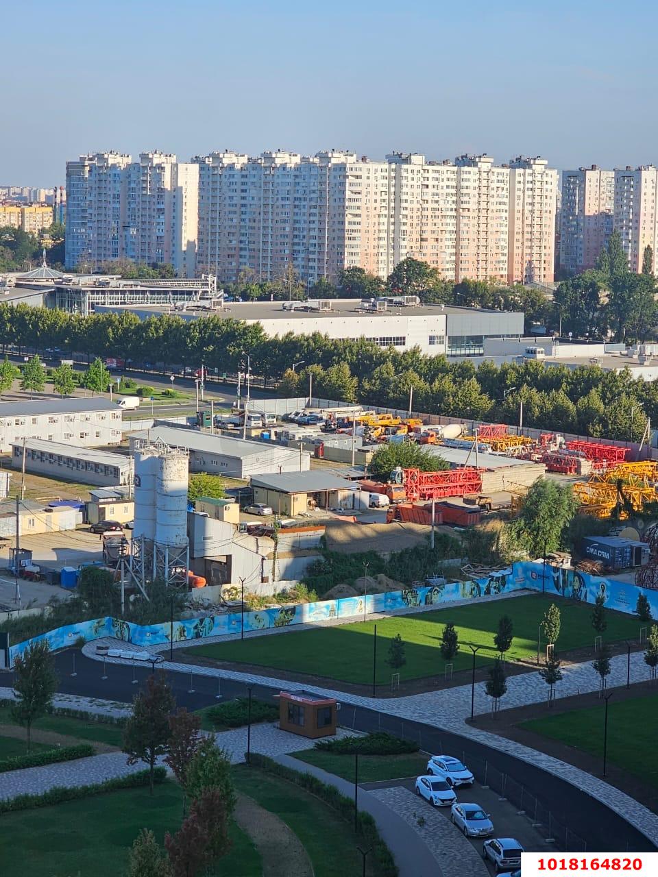 Фото №1: 1-комнатная квартира 47&nbsp;м², 14/16&nbsp;эт. - Краснодар, Прикубанский внутригородской округ, мкр. ЖК Красная Площадь, ул. Конгрессная, 19/1