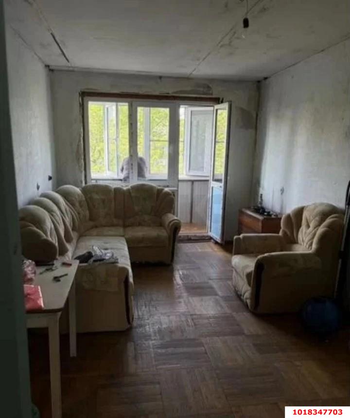 Фото №1: 2-комнатная квартира 46&nbsp;м², 5/5&nbsp;эт. - Краснодар, Карасунский внутригородской округ, мкр. Гидростроителей, ул. Трудовой Славы, 26
