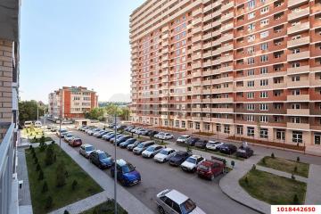 Фото №1: 1-комнатная квартира 33 м², 17/19 эт. - Краснодар, мкр. Прикубанский внутригородской округ, ул. Тепличная, 62/1