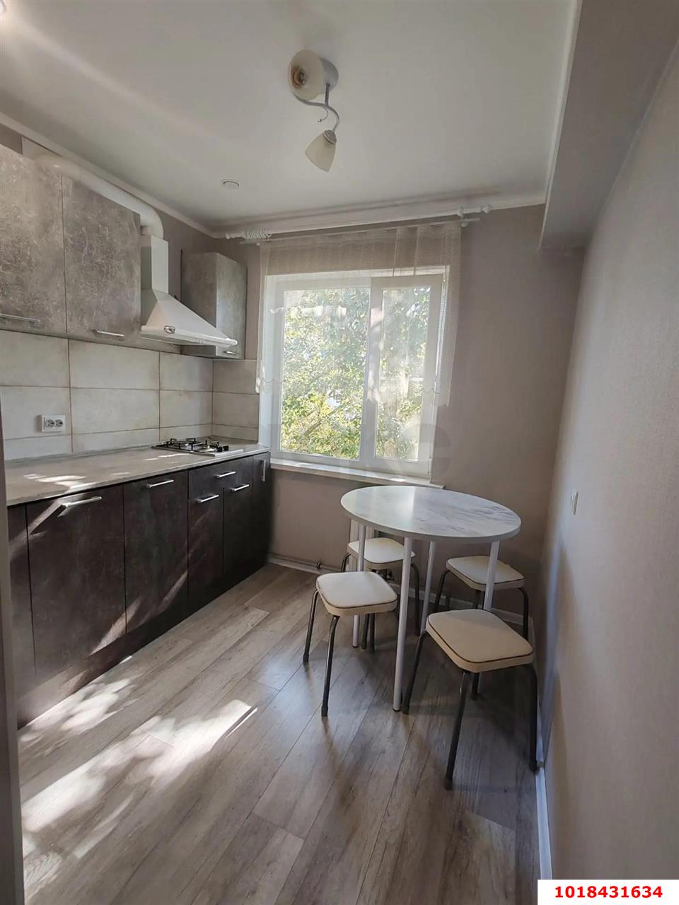 Фото №8: 2-комнатная квартира 45&nbsp;м², 5/5&nbsp;эт. - Краснодар, Центральный внутригородской округ, мкр. Черёмушки, ул. Ставропольская, 260