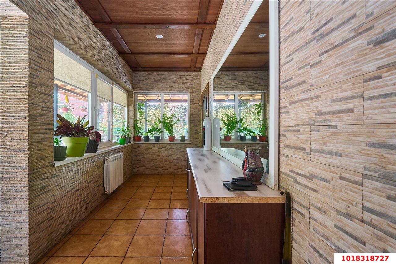 Фото №37: Дом 164&nbsp;м² + 8&nbsp;сот., 2&nbsp;эт. - Краснодар, Прикубанский внутригородской округ, Сады Калинина, мкр. СНТ Животновод, ул. Лесная, 399