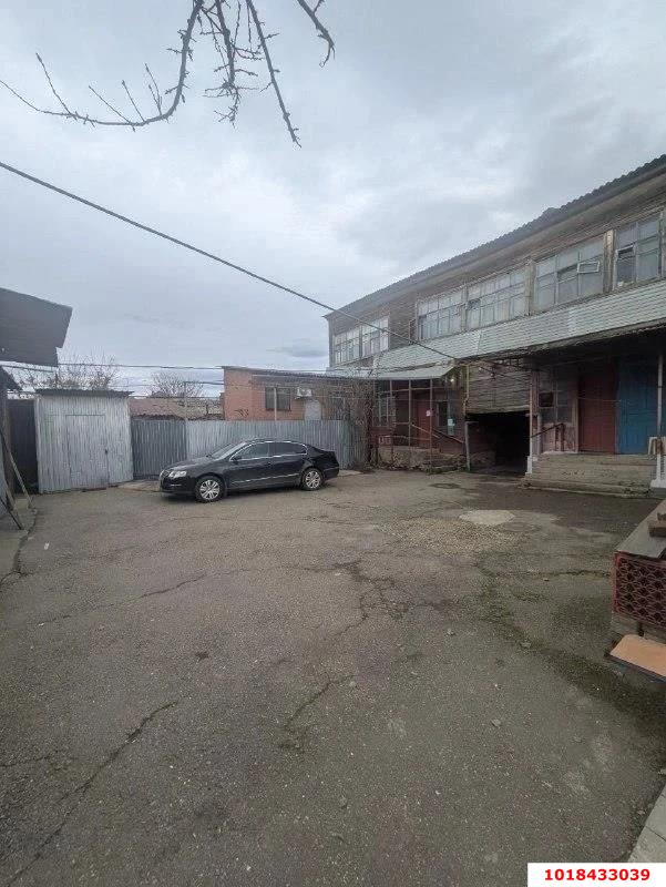 Фото №6: 1-комнатная квартира 16&nbsp;м², 1/2&nbsp;эт. - Краснодар, Западный внутригородской округ, мкр. Центральный, ул. Чкалова, 149