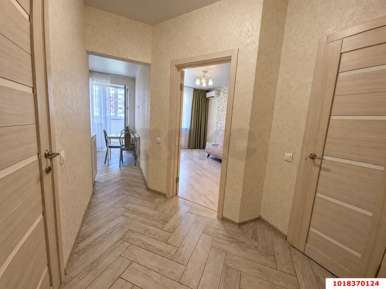 Фото №5: 1-комнатная квартира 39&nbsp;м², 4/10&nbsp;эт. - Краснодар, Прикубанский внутригородской округ, Молодёжный, мкр. жилой комплекс Семейный Парк, ул. Душистая, 60к2