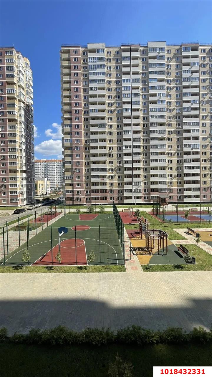 Фото №1: 1-комнатная квартира 35&nbsp;м², 3/16&nbsp;эт. - Краснодар, Прикубанский внутригородской округ, мкр. ЖК Бауинвест, ул. Героев-Разведчиков, 11/3