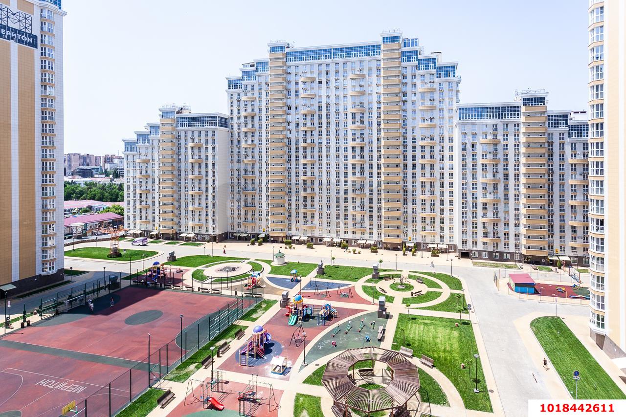 Фото №24: 3-комнатная квартира 105&nbsp;м², 25/25&nbsp;эт. - Краснодар, Центральный внутригородской округ, Центральный, мкр. ЖК Большой, ул. Красная, 176лит5/2
