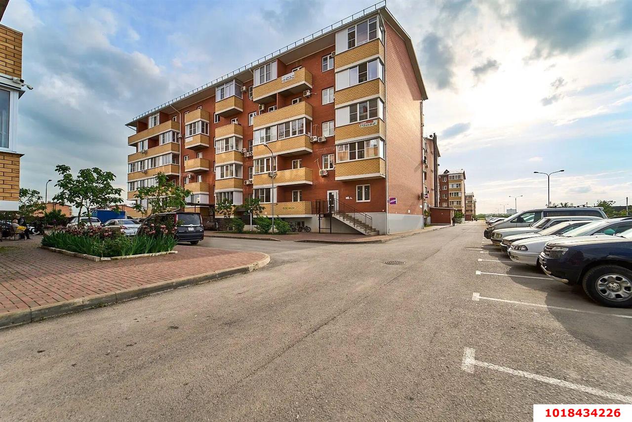 Фото №12: 1-комнатная квартира 35&nbsp;м², 4/5&nbsp;эт. - Краснодар, мкр. Прикубанский внутригородской округ, ул. имени В.М. Комарова, 106Бк5