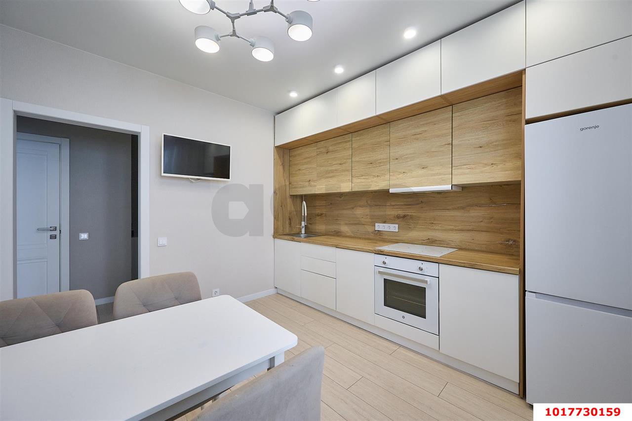 Фото №3: 2-комнатная квартира 48&nbsp;м², 9/12&nbsp;эт. - Краснодар, Прикубанский внутригородской округ, мкр. жилой комплекс Южане, ул. Даниила Смоляна, 65к1