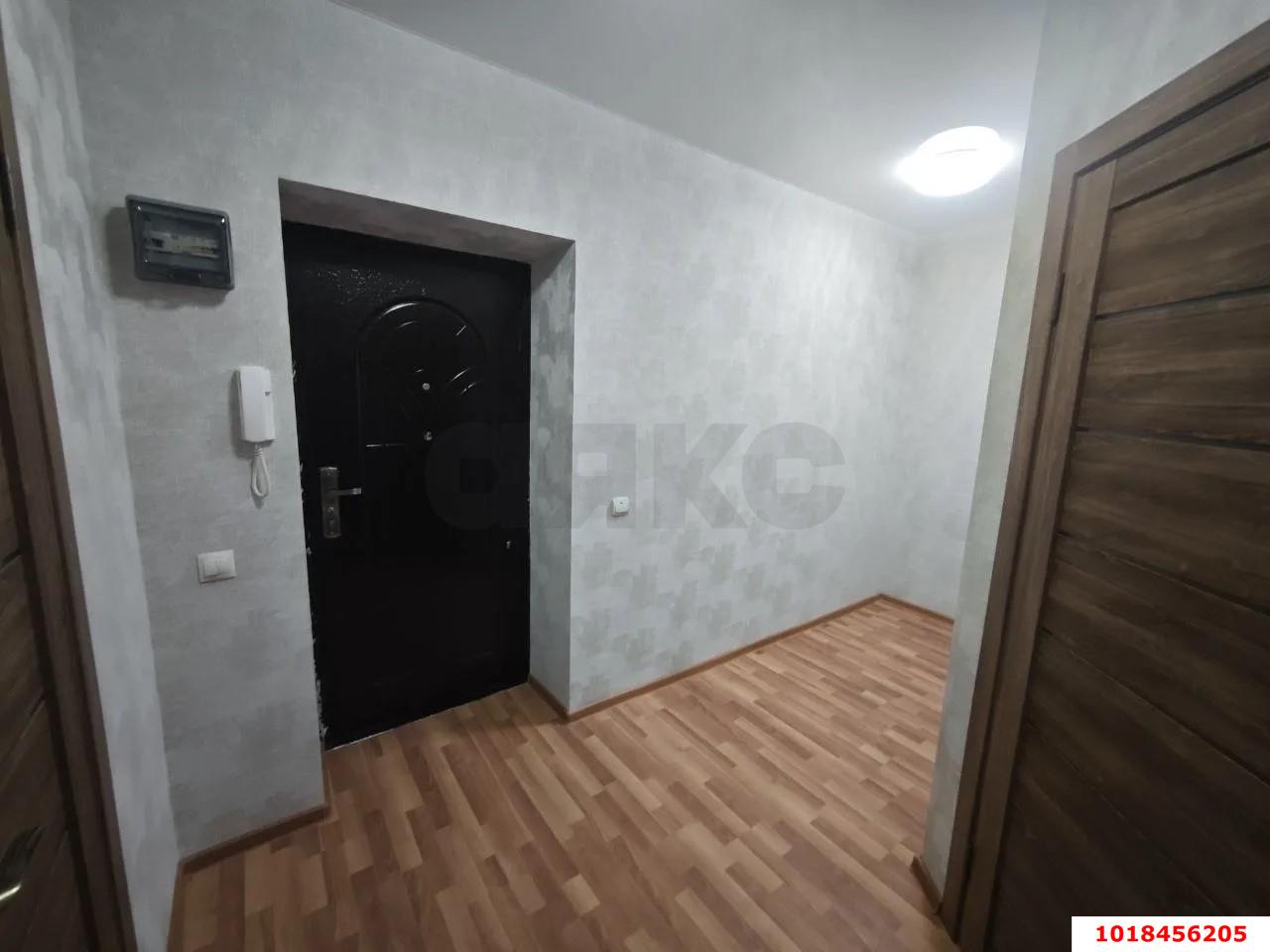 Фото №2: 1-комнатная квартира 33&nbsp;м², 1/7&nbsp;эт. - Российский, мкр. Прикубанский внутригородской округ, ул. Ратной Славы, 27