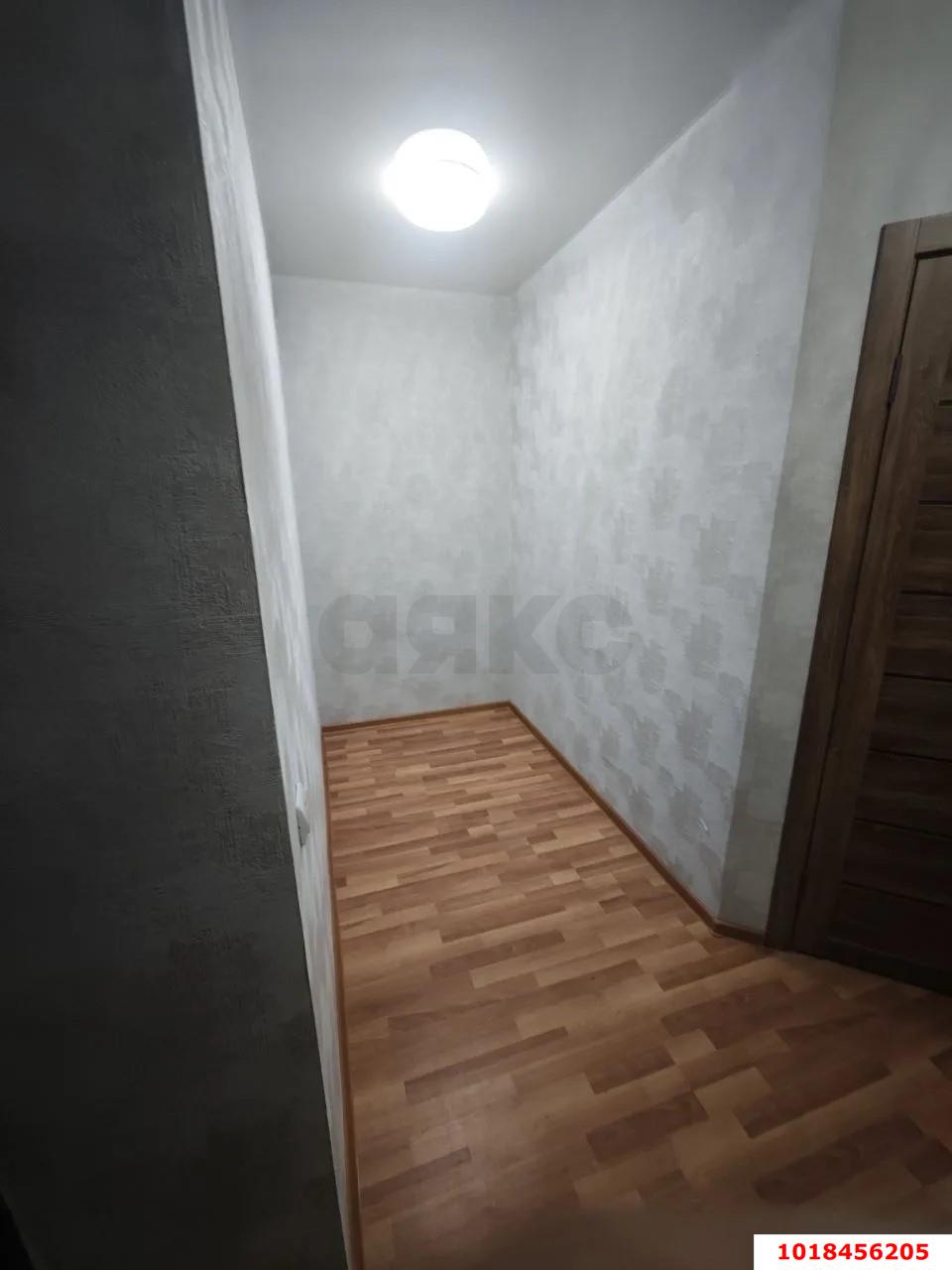 Фото №7: 1-комнатная квартира 33&nbsp;м², 1/7&nbsp;эт. - Российский, мкр. Прикубанский внутригородской округ, ул. Ратной Славы, 27