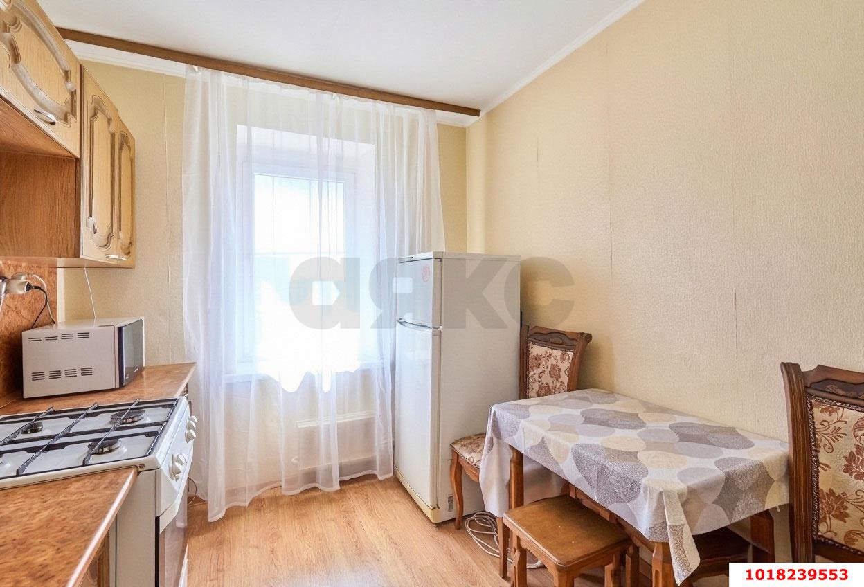 Фото №6: 2-комнатная квартира 48&nbsp;м², 7/9&nbsp;эт. - Краснодар, Прикубанский внутригородской округ, мкр. Завод Измерительных Приборов, ул. Зиповская, 14