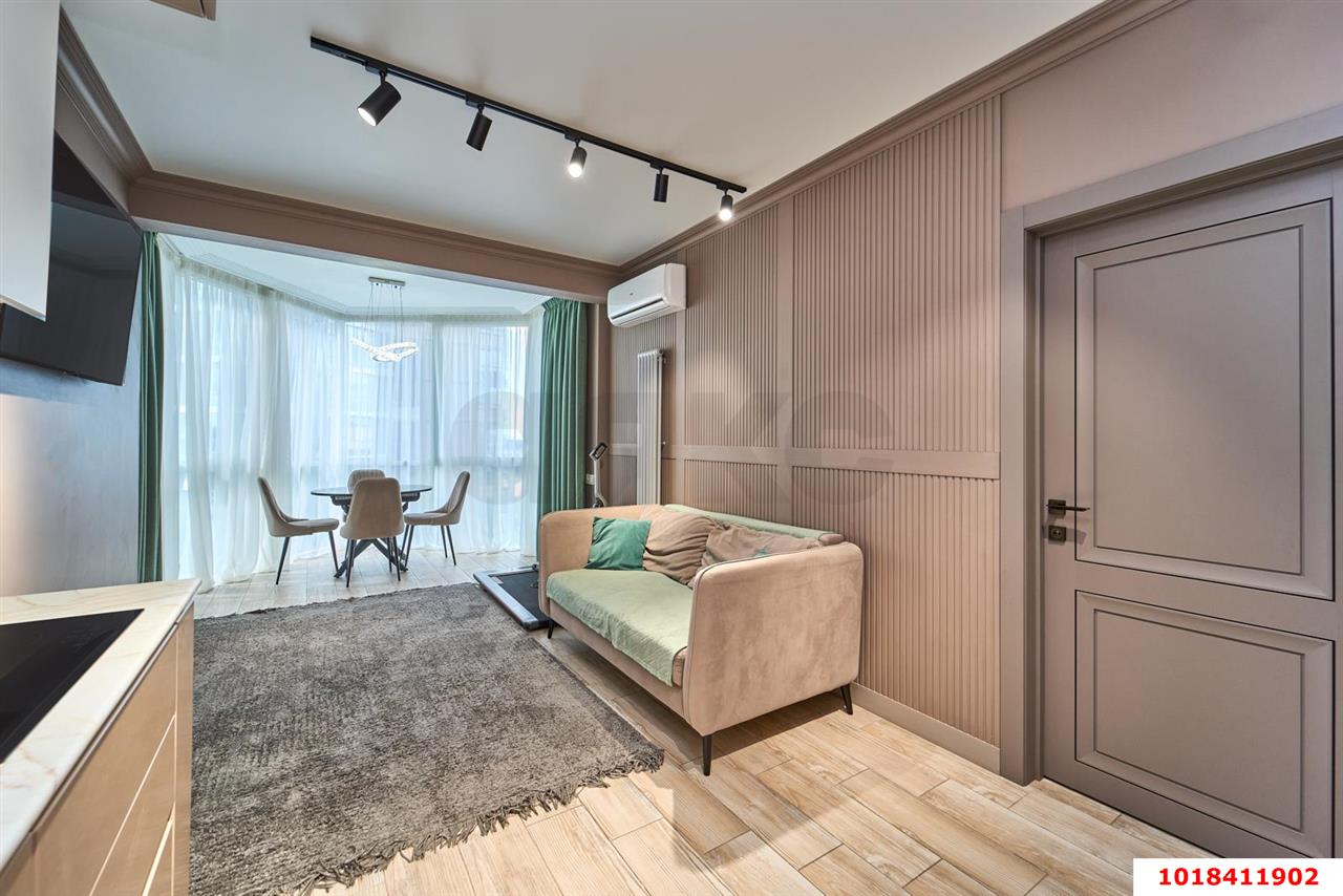 Фото №3: 1-комнатная квартира 55&nbsp;м², 8/23&nbsp;эт. - Краснодар, Прикубанский внутригородской округ, Фестивальный, Отделение № 1 совхоза Солнечный, мкр. ЖК Седьмой Континент, ул. Совхозная, 1к2