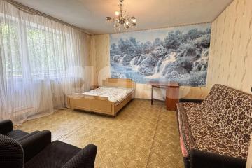 Фото №1: 2-комнатная квартира 52&nbsp;м², 3/5&nbsp;эт. - Кореновск, мкр. Военный городок, ул. Циолковского, 12