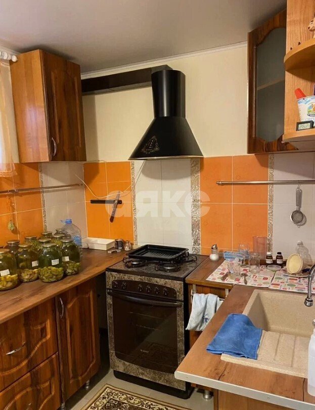 Фото №30: Дом 360&nbsp;м² + 7&nbsp;сот., 3&nbsp;эт. - Геленджик, х. микрорайон Казачий, ул. Шереметьева, 6