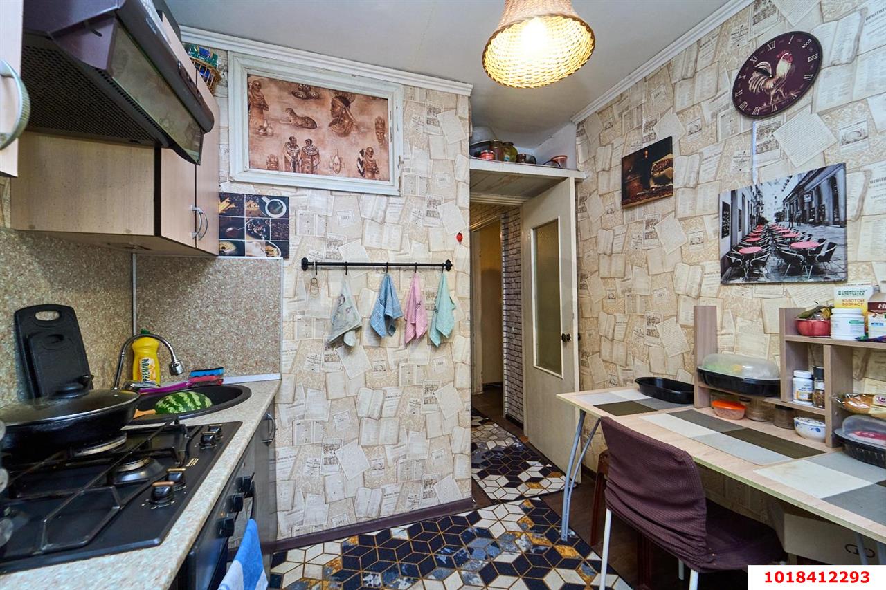 Фото №11: 2-комнатная квартира 44&nbsp;м², 1/5&nbsp;эт. - Краснодар, Центральный внутригородской округ, мкр. Черёмушки, ул. Стасова, 149Б