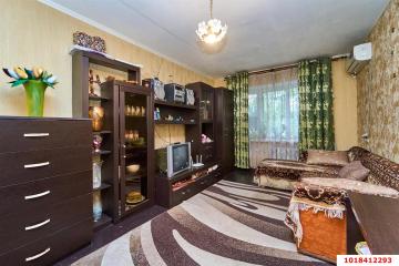 Фото №1: 2-комнатная квартира 44 м², 1/5 эт. - Краснодар, мкр. Черёмушки, ул. Стасова, 149Б