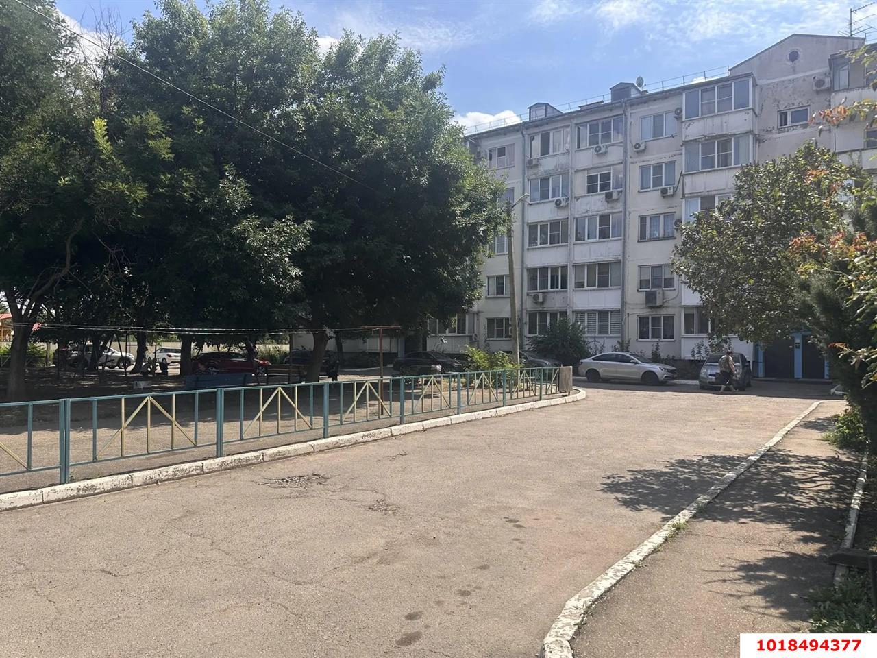 Фото №1: 3-комнатная квартира 84&nbsp;м², 2/5&nbsp;эт. - Ленина, мкр. Карасунский внутригородской округ, ул. Наримановская, 6