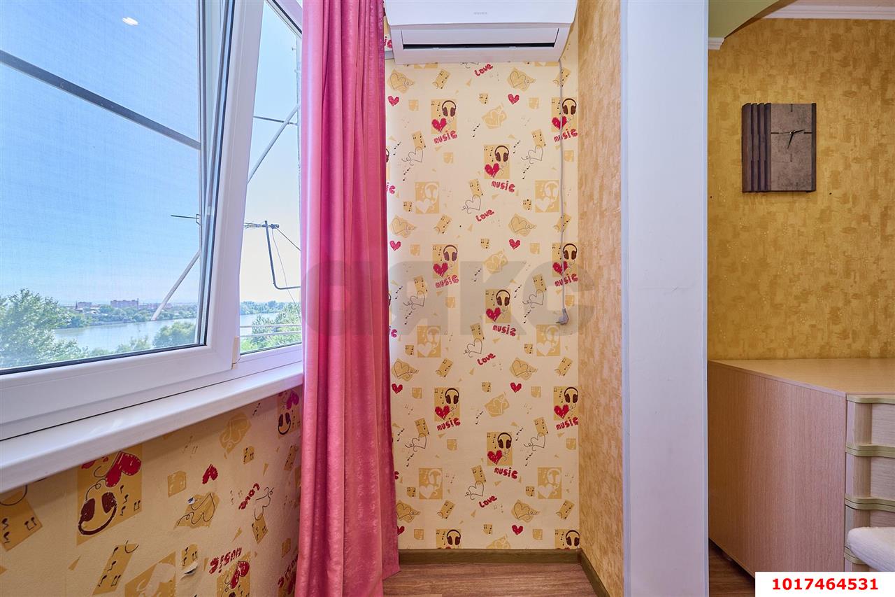 Фото №20: 4-комнатная квартира 81&nbsp;м², 7/10&nbsp;эт. - Краснодар, Западный внутригородской округ, мкр. Юбилейный, ул. Рождественская набережная, 21