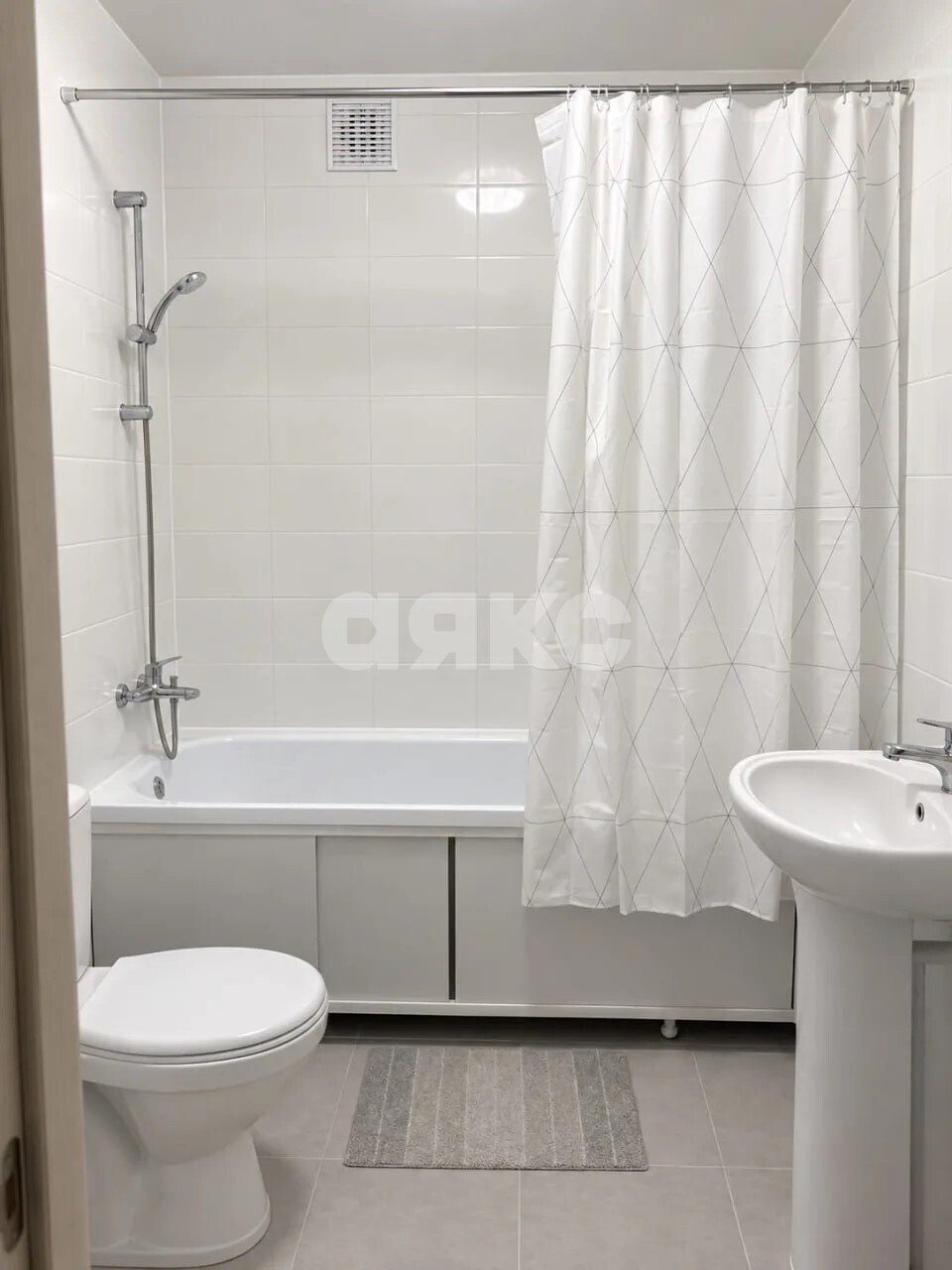 Фото №4: 3-комнатная квартира 74&nbsp;м², 12/24&nbsp;эт. - Москва, ул. Михайлова, 15