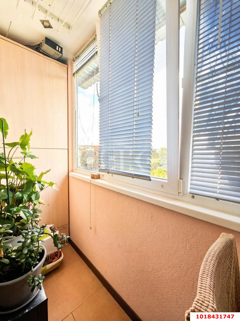 Фото №8: 2-комнатная квартира 45&nbsp;м², 5/5&nbsp;эт. - Краснодар, Прикубанский внутригородской округ, мкр. имени Маршала Жукова, ул. Кореновская, 15