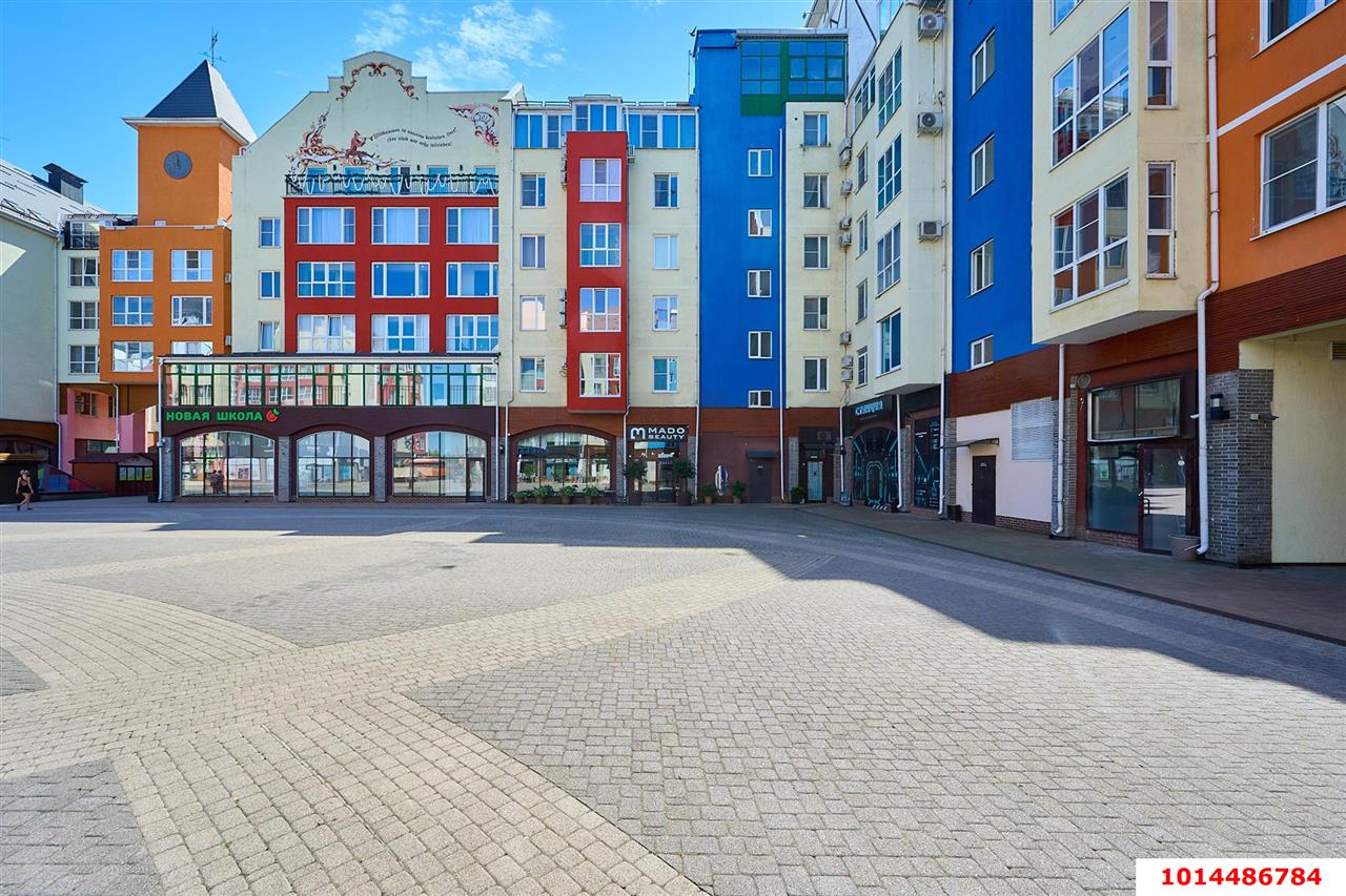 Фото №1: Торговое помещение 175&nbsp;м², 1/1&nbsp;эт. - Краснодар, Прикубанский внутригородской округ, мкр. Немецкая Деревня, ул. Баварская, 8
