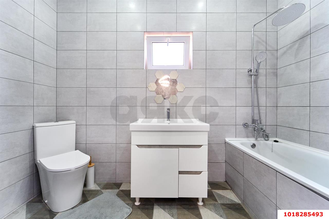 Фото №20: Дом 141&nbsp;м² + 3.52&nbsp;сот., 2&nbsp;эт. - Южный, п. коттеджный  Знание, пер. 1-й Черноморский, 46