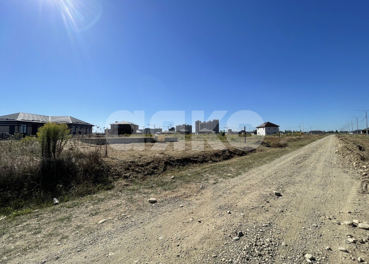 Фото №1: Земельный участок под ИЖС 6.83&nbsp;сот. - Майкоп, р. Аэродрома, ул. Казбека Шаззо, 7