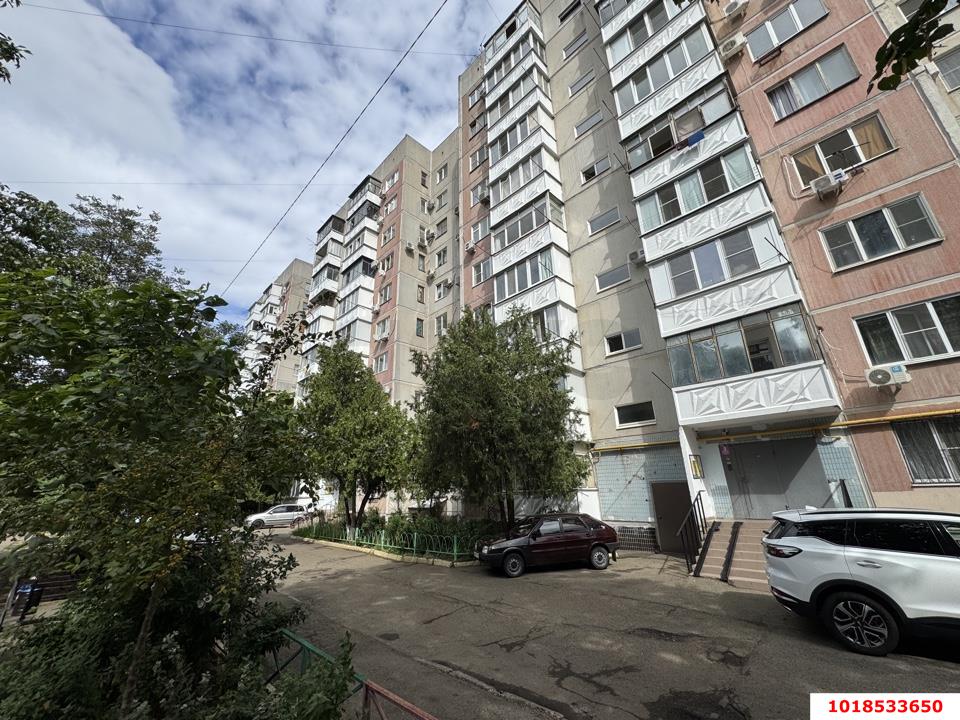 Фото №1: 1-комнатная квартира 43&nbsp;м², 9/10&nbsp;эт. - Краснодар, Прикубанский внутригородской округ, мкр. Завод Измерительных Приборов, ул. Московская, 48