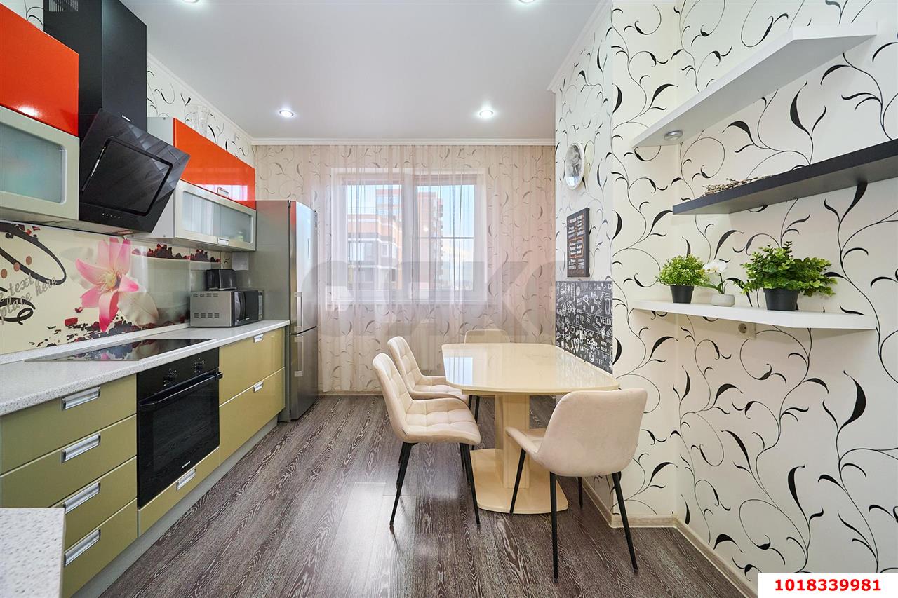 Фото №10: 3-комнатная квартира 90&nbsp;м², 15/18&nbsp;эт. - Краснодар, Прикубанский внутригородской округ, Фестивальный, Солнечный, мкр. ЖК Екатеринодар, пр-кт Константина Образцова, 6/1