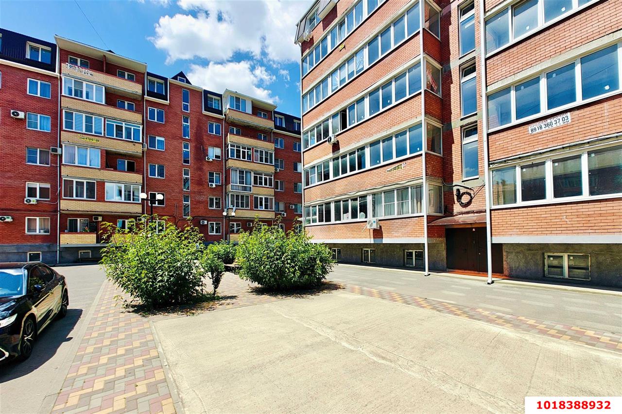 Фото №3: 4-комнатная квартира 110&nbsp;м², 2/6&nbsp;эт. - Берёзовый, Прикубанский внутригородской округ, мкр. Витаминкомбинат, ул. 2-я Целиноградская, 38/3