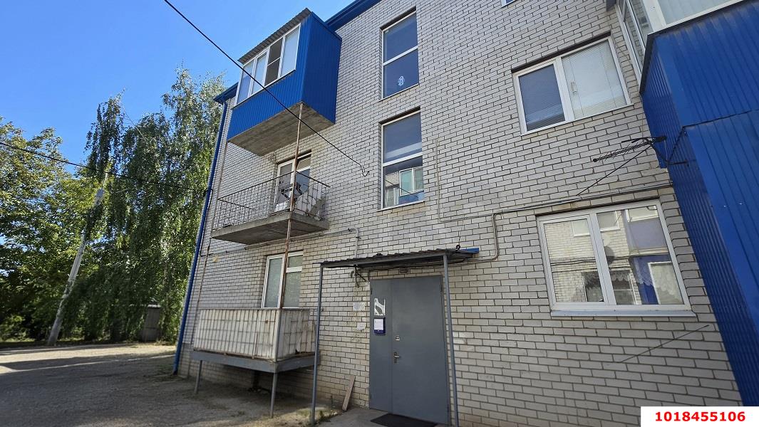 Фото №11: 1-комнатная квартира 35&nbsp;м², 3/4&nbsp;эт. - Краснодар, Прикубанский внутригородской округ, мкр. Новый, ул. 3-я Урожайная, 33
