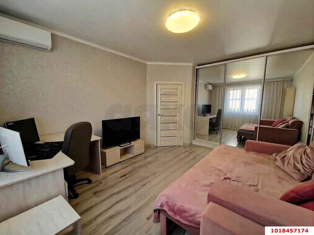 Фото №4: 1-комнатная квартира 39&nbsp;м², 5/5&nbsp;эт. - Новая Адыгея, мкр. жилой комплекс Мега, ул. Бжегокайская, 90/2к4