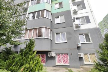 Фото №1: Торговое помещение 34&nbsp;м², 16&nbsp;эт. - Краснодар, мкр. жилой комплекс Квартал № 6, ул. имени Героя Советского Союза Николая Воробьёва, 11