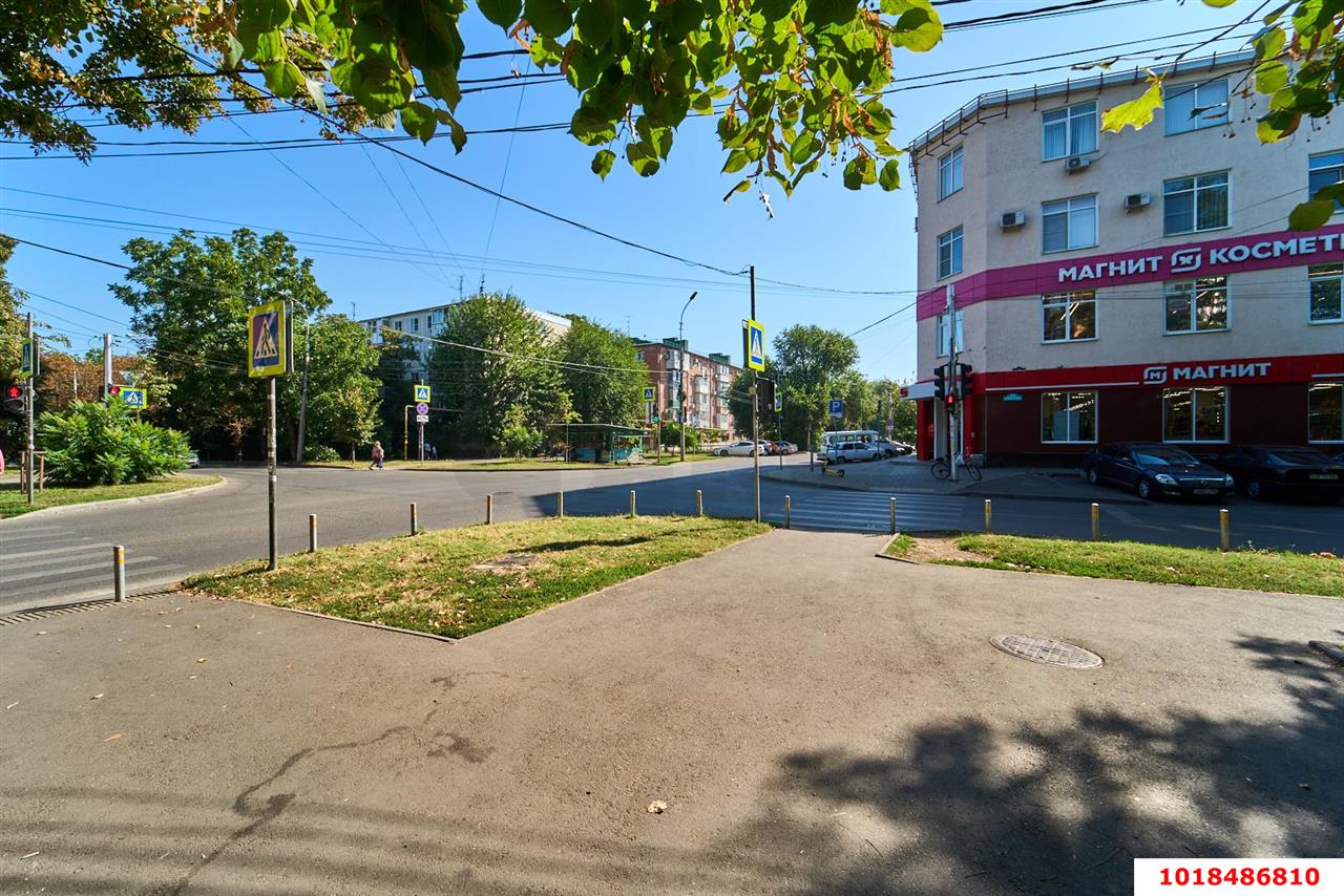 Фото №14: 3-комнатная квартира 54&nbsp;м², 5/5&nbsp;эт. - Краснодар, Центральный внутригородской округ, мкр. Черёмушки, ул. Бургасская, 4