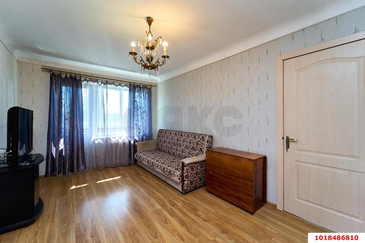 Фото №5: 3-комнатная квартира 54&nbsp;м², 5/5&nbsp;эт. - Краснодар, Центральный внутригородской округ, мкр. Черёмушки, ул. Бургасская, 4