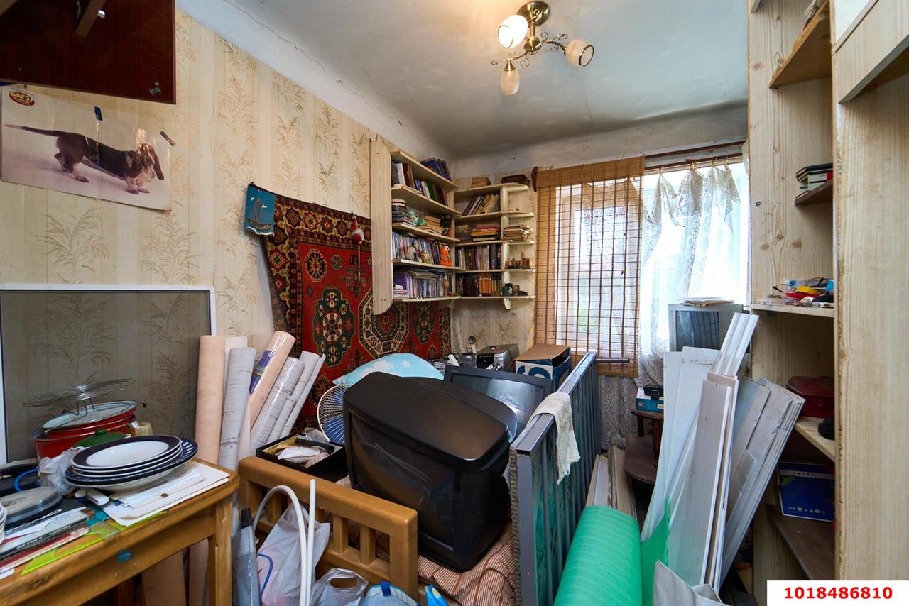 Фото №17: 3-комнатная квартира 54&nbsp;м², 5/5&nbsp;эт. - Краснодар, Центральный внутригородской округ, мкр. Черёмушки, ул. Бургасская, 4