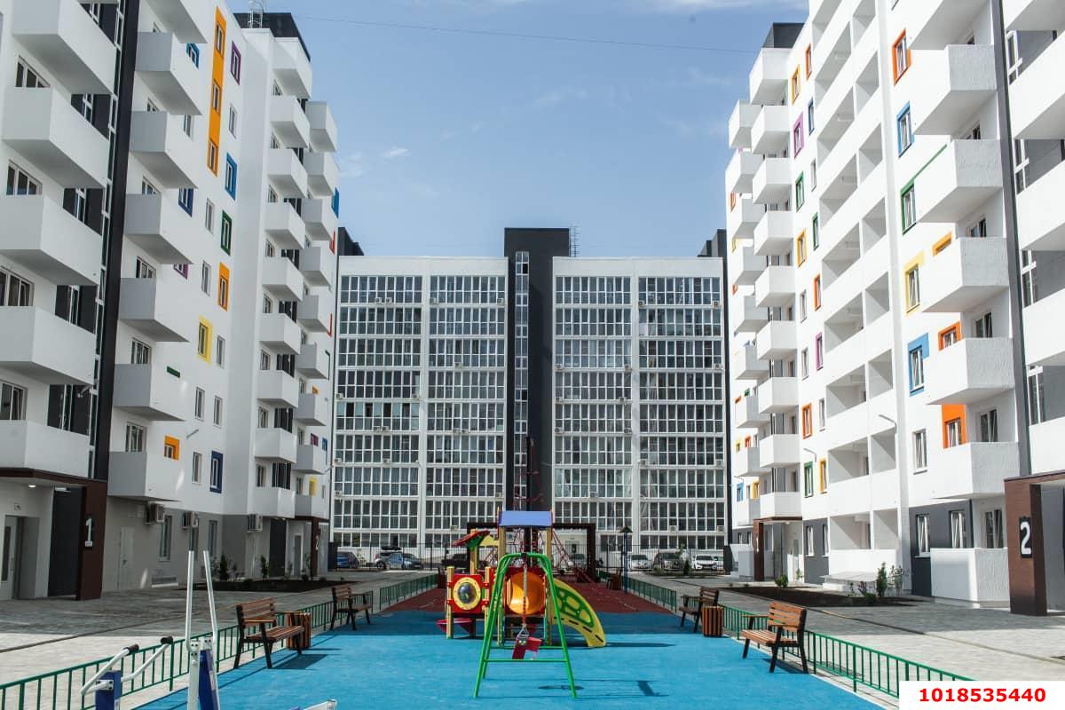 Фото №2: 2-комнатная квартира 45&nbsp;м², 8/15&nbsp;эт. - Краснодар, Прикубанский внутригородской округ, мкр. жилой комплекс Южане, ул. Даниила Смоляна, 71