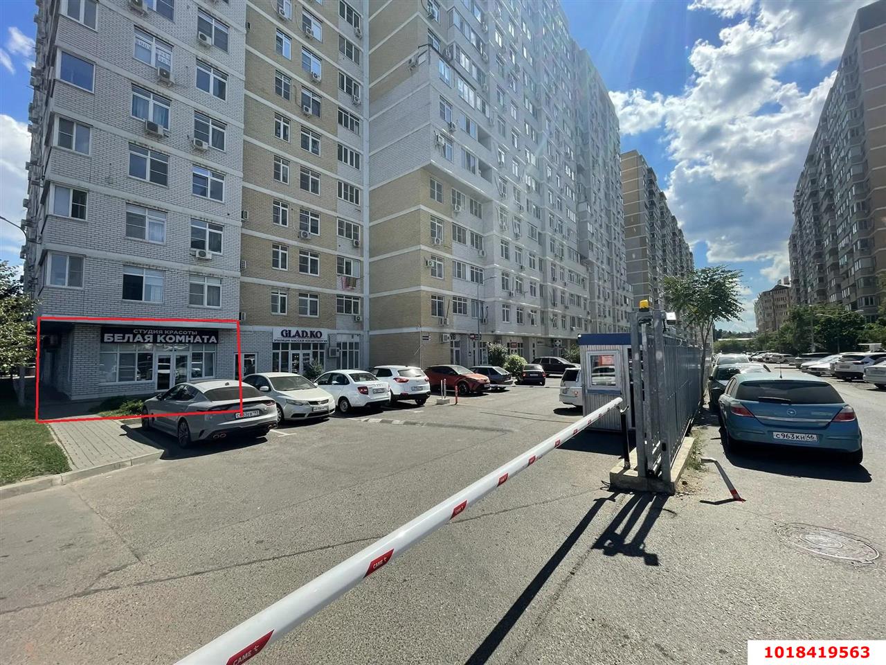 Фото №7: Торговое помещение 35&nbsp;м², 1/16&nbsp;эт. - Краснодар, Карасунский внутригородской округ, Черёмушки, мкр. ЖК Новые Черёмушки, ул. Селезнёва, 4/4