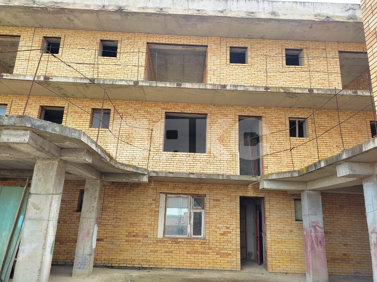 Фото №10: Коммерция 825&nbsp;м², 1/3&nbsp;эт. - Витязево, ул. Мира, 203