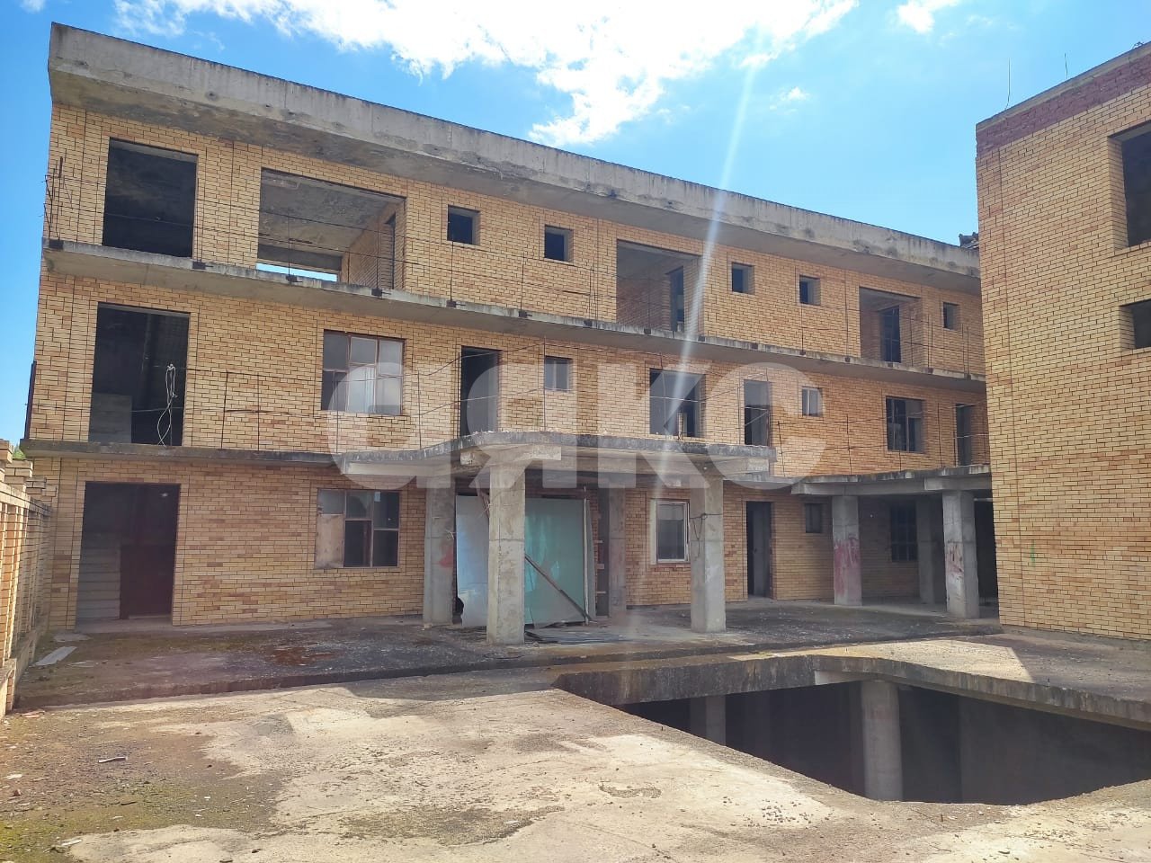 Фото №12: Коммерция 825&nbsp;м², 1/3&nbsp;эт. - Витязево, ул. Мира, 203