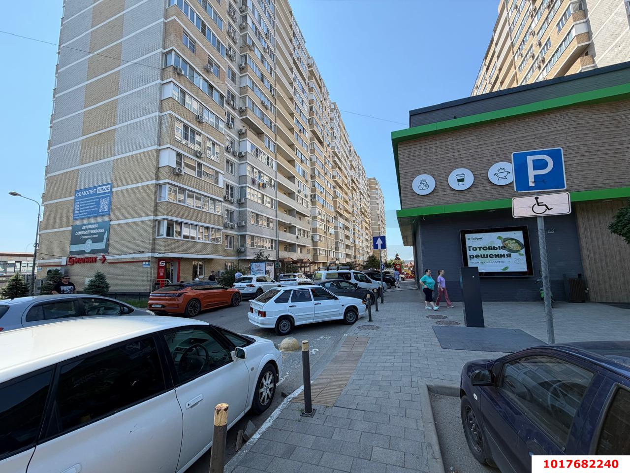 Фото №4: Торговое помещение 408&nbsp;м², 17&nbsp;эт. - Краснодар, Прикубанский внутригородской округ, 2-я Площадка, мкр. жилой комплекс Кремлёвские Ворота, ул. Кореновская, 2к4