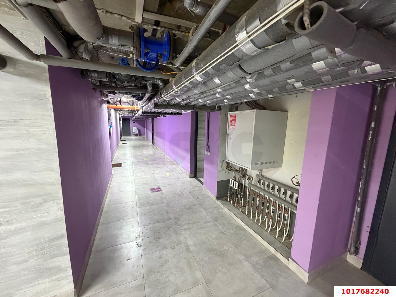 Фото №7: Торговое помещение 408&nbsp;м², 17&nbsp;эт. - Краснодар, Прикубанский внутригородской округ, 2-я Площадка, мкр. жилой комплекс Кремлёвские Ворота, ул. Кореновская, 2к4